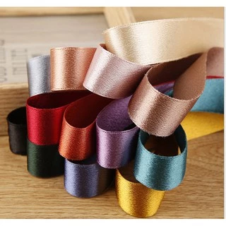 พร้อมส่ง ริบบิ้นผ้าไหมคริสตัลซาติน (crystal silk satin ribbon )ขนาด 3.8 ซม.