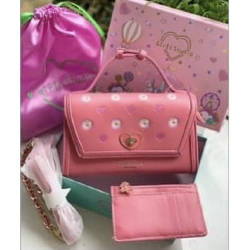 (พร้อมส่ง)กระเป๋าแบรนด์แท้  Girls Studio สีชมพู