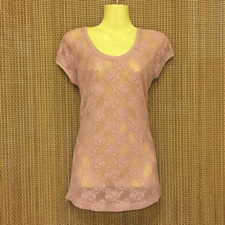 เสื้อยืดผ้าลูกไม้สีนู้ด แบรนด์Zaraแท้ ไซส์S