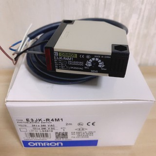 ✓ Omron อินฟราเรดออปติคัลสวิทช์E3JK-R4M1ระยะทางที่ปรับได้พร้อมเซนเซอร์สะท้อนแสง4เมตร