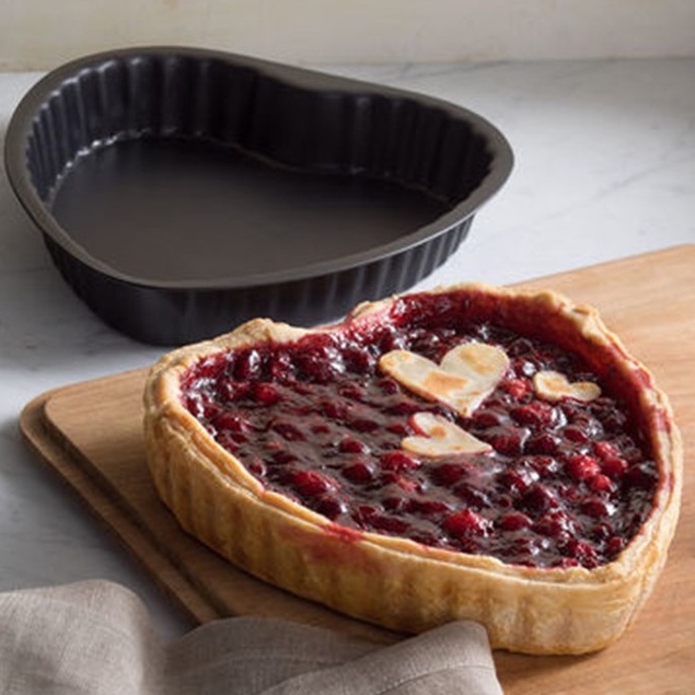 BALLINI PATISSERIE Tart Pan Heart Shape 9¾ x 9¾" (25 x 25cm)