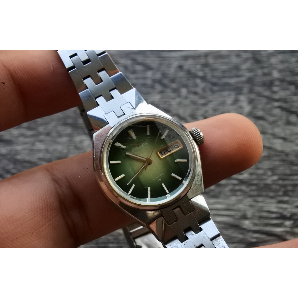 นาฬิกา Vintage มือสองญี่ปุ่น SEIKO VINTAGE ระบบ Automatic ผู้หญิง ใช้งานได้ปกติ สภาพดี ของแท้ 100% กระจกเหลี่ยม หน้าปัด