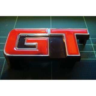 จีที โลโก้ ติดกระจังหน้ากระจัง โตโยต้า  โคโรล่า Gt front grille logo, size 3.5 x 8.3 cm. Attached to the front grille TO