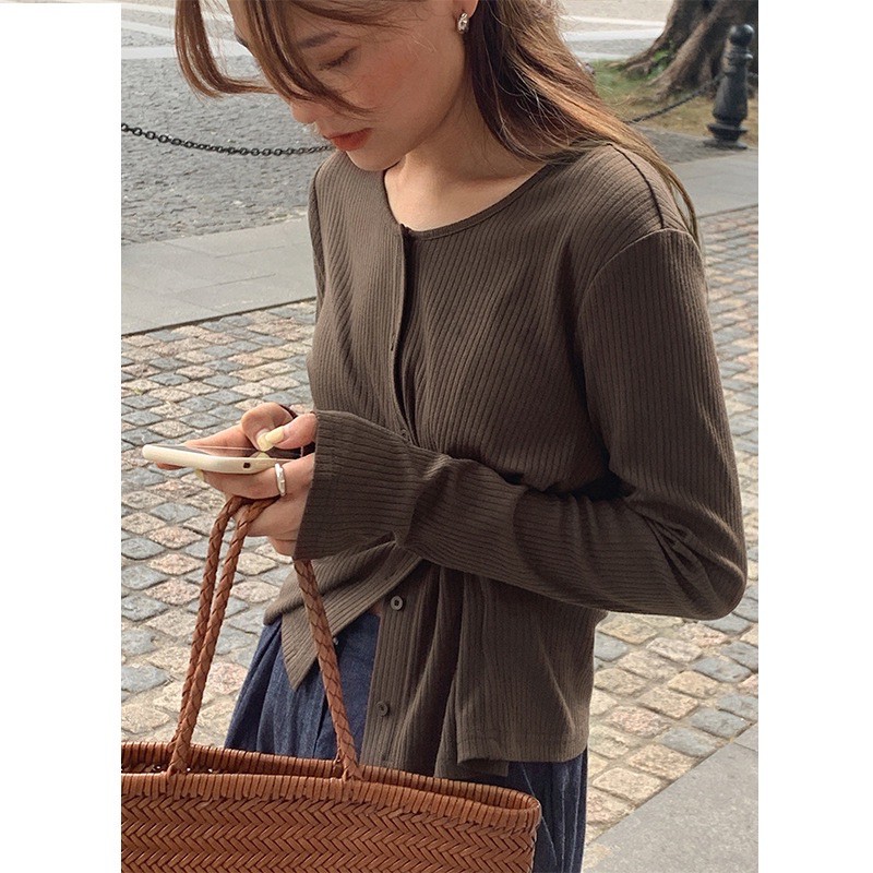 เสื้อคาร์ดิแกนแบบบาง Hold me tight