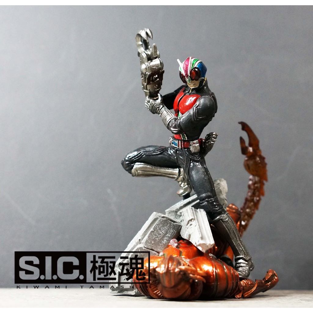 Bandai sic takumi damashii kamen rider V4 RiderMan Color masked rider ...