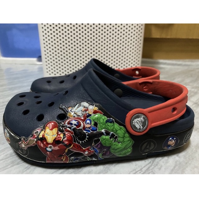 Crocs Kids' Superhero รองเท้าเด็กของแท้100% มือสอง
