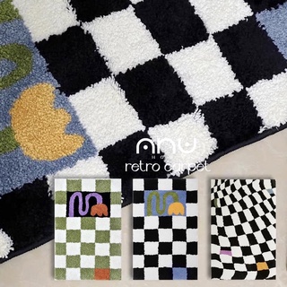 🏁Retro Carpet🏁พรมมินิมอลลายตารางขนนุ่ม ตัวเนื้อพรมเป็นใยสังเคราะห์