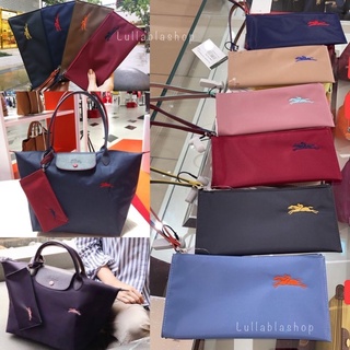 (แท้) คล้องมือ Club/Green Longchamp Le Pliage Pouch รุ่นปักม้า **สินค้าอยู่ไทย