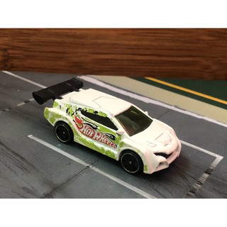 มือ 2 2012 Hot Wheels X1649 loop coup white Made in Malaysia