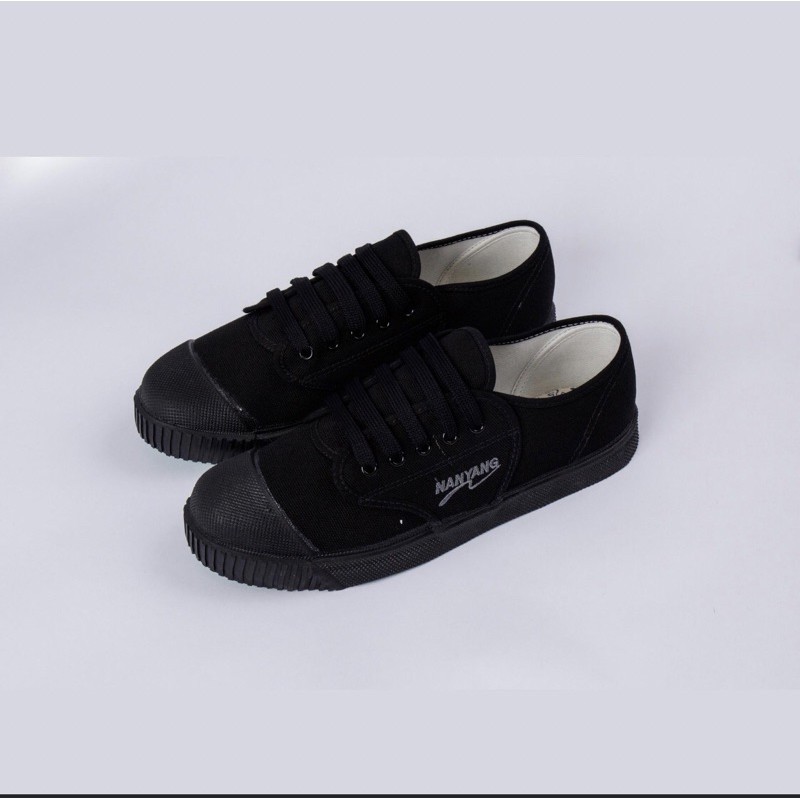 🍀  รองเท้าผ้าใบนันยางของแท้100% 🍀 รุ่น 205-S รองเท้านักเรียนชาย นันยาง 3สี เบอร์ 30-45 แท้ทน รองเท้า