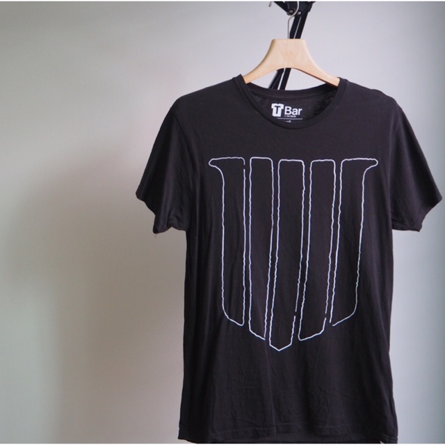 เสื้อยืด COTTON-ON สีดำ