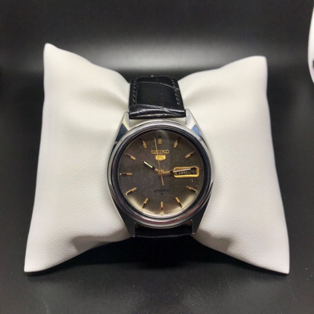 นาฬิกาแบรนด์ Seiko automatic ของแท้มือสอง สภาพสวย