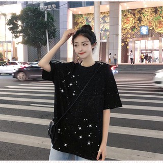 NEW! สั้นเสื้อยืดรูปแบบใหม่ท้องฟ้าเต็มไปด้วยดวงดาวเสื้อbottomingสีทึบง่ายผู้หญิง