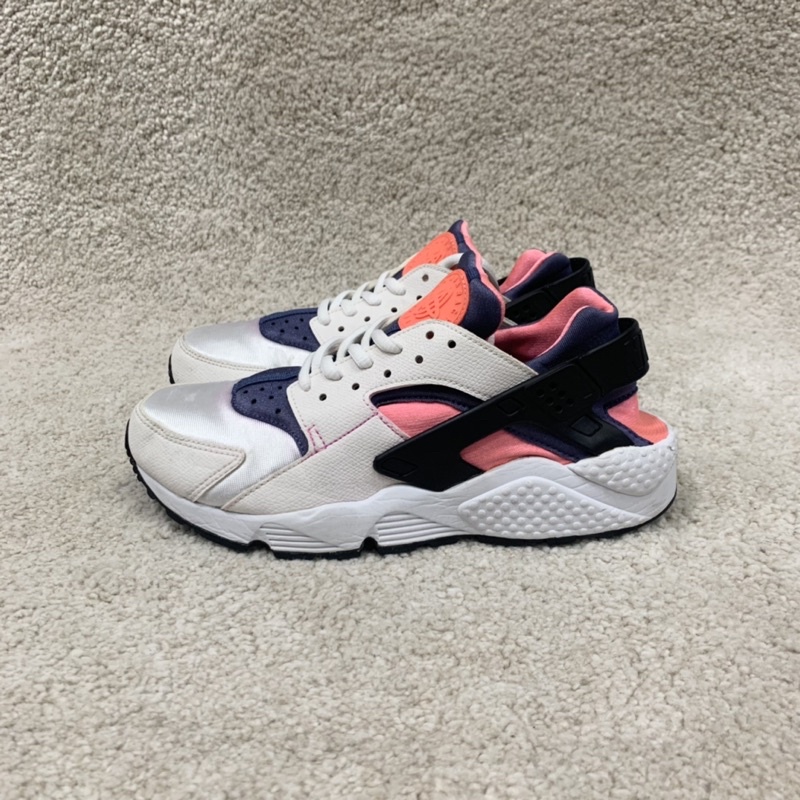 nike huarache hot lava