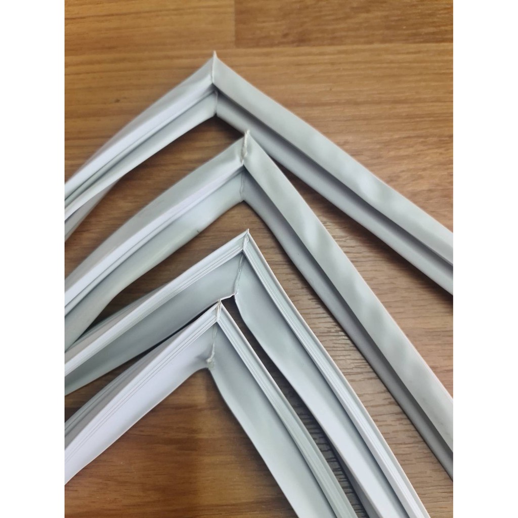 0000695 ขอบยาง ตู้เย็น รุ่น SR-F418 ขอบยางตู้เย็น ซันโย SANYO (ตู้เย็น 2 ประตู)