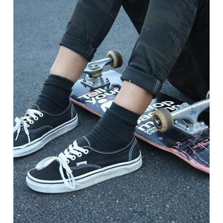 (ของแท้) Vans รองเท้าลําลอง รองเท้าสเก็ตลําลอง แบบแขวน สีดํา สําหรับผู้ชาย ของแท้ ใช้ในโรงเรียน