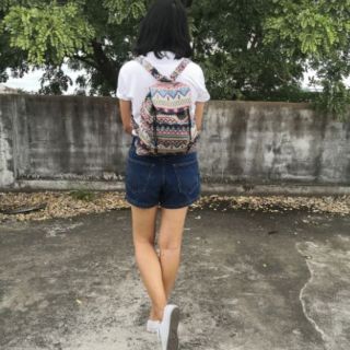 กระเป๋าเป้เล็กลายริ้วขาวชมพู 150บาท พกพา​สะดวก​น้ำหนัก​เบา​