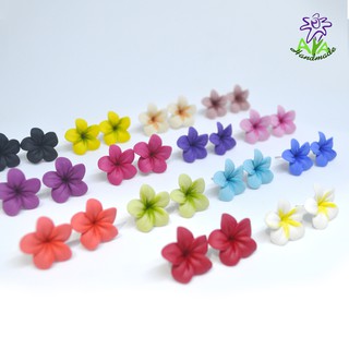 ต่างหูดินปั้นดอกลีลาวดีทรงโบราณ เครื่องประดับแฟชั่น Vintage frangipani clay handmade earrings accessories