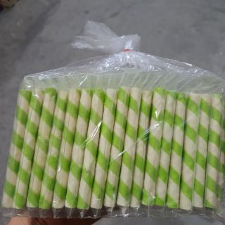 20  แพ็ค โคล่อน ใบเตย โคล่อน ขนมเวเฟอร์ โคล่อน มีของพร้อมส่ง