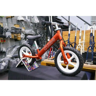 [โค้ดส่วนลด/เงินคืน] ส่งฟรี!! Cruzee จักรยานขาไถ Balance bike คุณภาพจากไต้หวัน วัสดุงานดี น้ำหนักเบา สีสวย