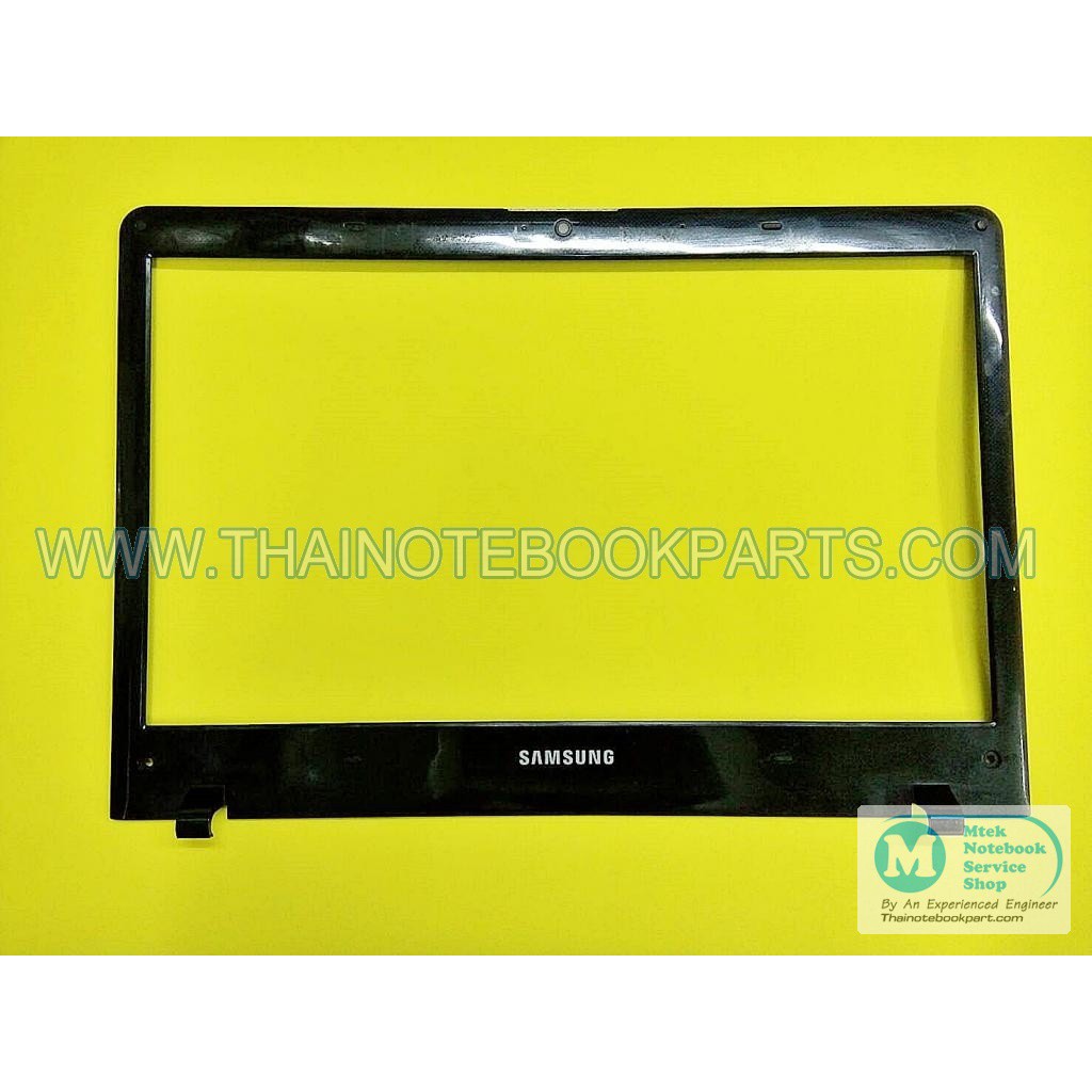 กรอบจอโน๊ตบุ๊ค Samsung NP355E4X -AP0TW000100HYT10A2B610103A2 LCD Front Bezel (สินค้ามือสอง)