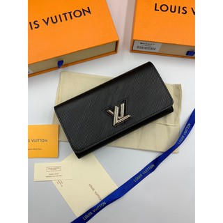 กระเป๋าสตางค์ Louis vuitton ผู้หญิง หนัง pu แบบหนึ่งพับ มีซิปด้านใน ช่องใส่บัตรเยอะมาก งานเทียบแท้