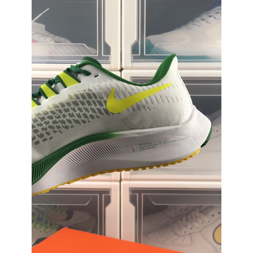 nike shock absorbing running shoes