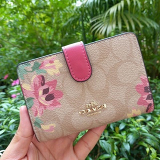 COACH MEDIUM CORNER ZIP WALLET IN SIGNATURE CANVAS WITH LILLY PRINT(COACH F73374)