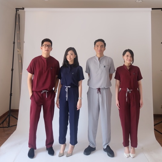 Mandarin - FIRST LINE 01 Scrubs SS Short Sleeve Theatre Blues Guard Shirt