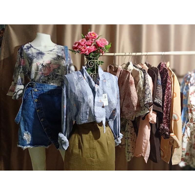 เสื้อผ้ามือ2  ราคา 134บาท