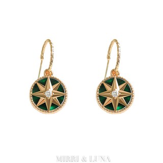ต่างหูหยกดาว  Emerald Green Gold Star Earrings