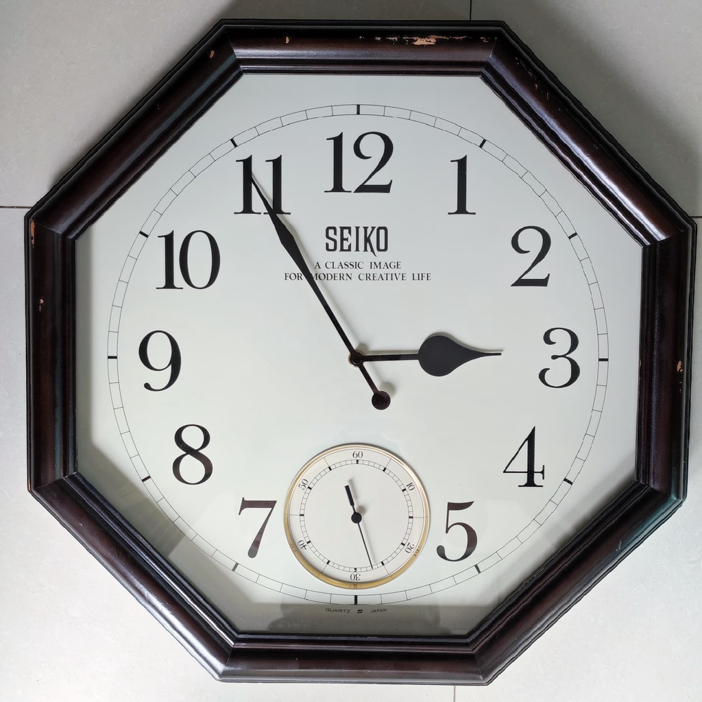 SEIKO นาฬิกาแขวนผนัง wall clock งานแบรนด์แท้ งานเก่าญี่ปุ่น นาฬิกาติดผนัง ขนาดใหญ่ นาฬิกาผนัง Quartz Seiko กรอบไม้จริง
