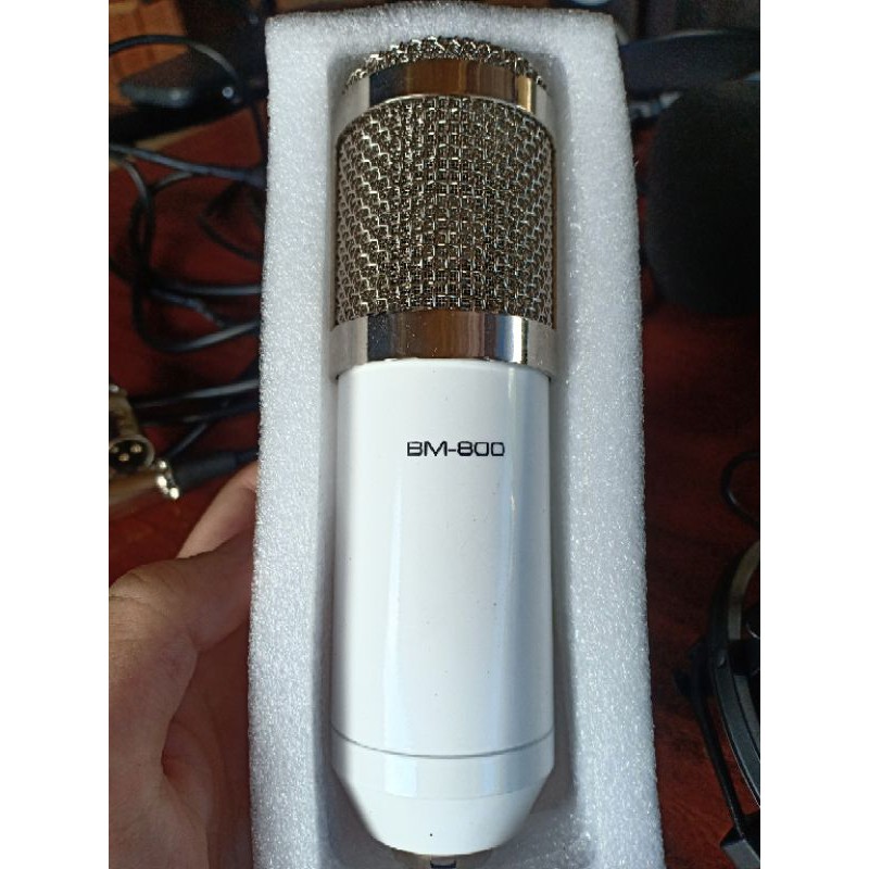 ไมค์ Bm800 ยกชุดของแท้มือ2 สภาพดีมากก ใช้ครั้งเดียว