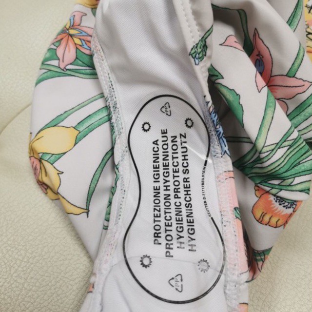 (พร้อมส่ง ถูกสุด) สติ้กเกอร์อนามัย สติ้กเกอร์ติดเป้าชุดว่ายน้ำ สติ้กเกอร์ติดกางเกงใน hygienic sticker