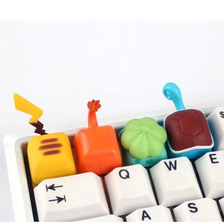 ฝาครอบแป้นพิมพ์ลาย Pokemon keycap Pikachu Little Fire Dragon Jenny Turtle Wonderful Frog Seed สําหรับเมล็ดโปเกมอน