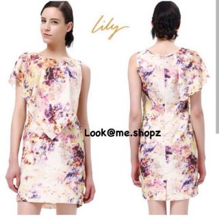 Lily : Beige Dress Shoulder Graphic Arts