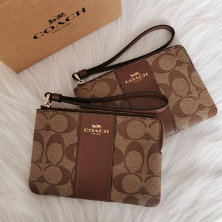 Coach Corner Zip Wristlet In Signature Canvas (Style No.F58035)​ของแท้💯