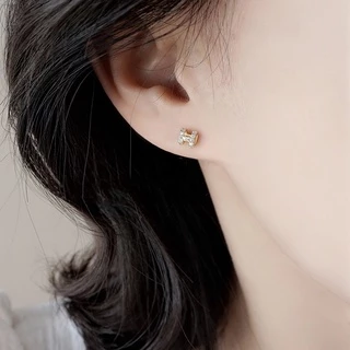 เครื่องประดับ ต่างหูสตั๊ด เหล็กไทเทเนียม รูปตัวอักษร ประดับเพชร สีเงิน สีทอง แฟชั่นสําหรับผู้หญิง