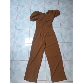 จั้มสูทขายาวแขนสั้น สีน้ำตาล  มือ1