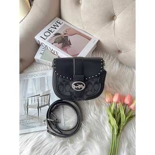 Georgie Saddle Bag In Colorblock ลุคคุณหนู