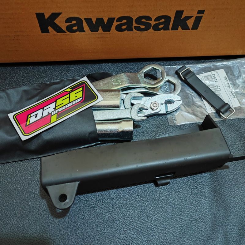 Ninja 150 R SS Key TOOLKIT Holder ORIGINAL KAWASAKI
