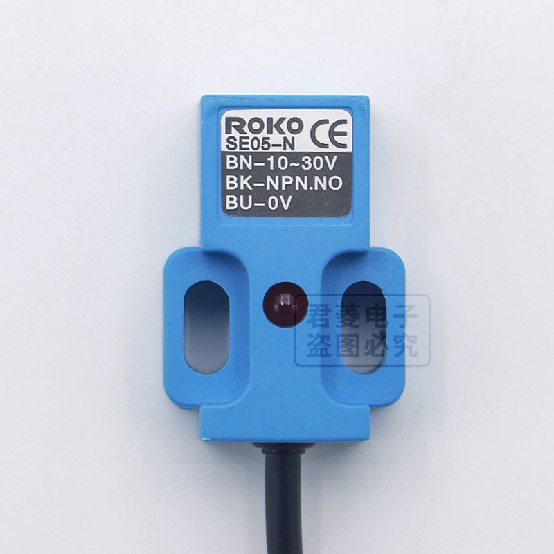 เซ็นเซอร์แท้เดิม SE05-N สวิตช์เหนี่ยวนํา SE05-N ระยะตรวจจับเซ็นเซอร์วัดความใกล้เคียง 5 มม.