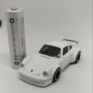 Porsche 934 turbo RSR hotwheels