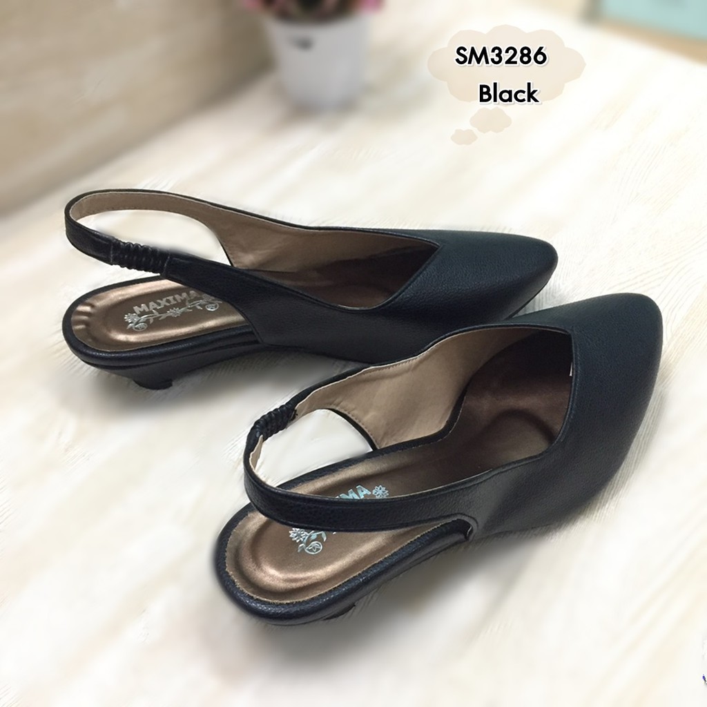 prettycomfort รองเท้าคัทชู ทรงหัวแหลม มีสายรัดส้น SM3286