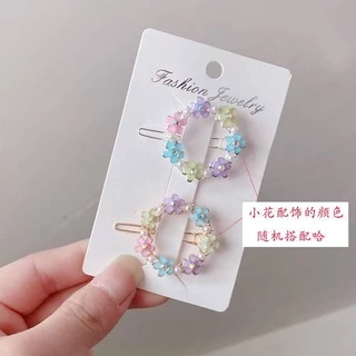 ส่งของทุกวันในไทย⭐ กิ๊บติดผมเกาหลี กิ๊ฟหนีบผม ดอกเดซี่น่ารัก ตกแต่งผมกิ๊ฟติดผมลายดอกไม้ ประดับเพชร สไตล์เกาหลี H12