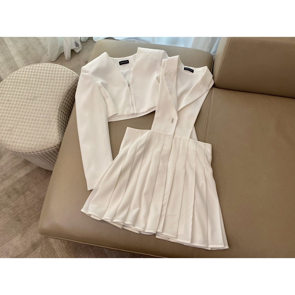 Original 2021 Latest Women's White Jackets Top & Skirts Size SL