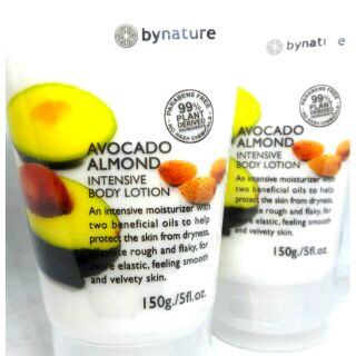 โลชั่นทาผิวอโวคาโดอัลมอนด์ เพื่อผิวแห้งขาดการบำรุง bynature Avocado Almond Intensive Body Lotion 150g