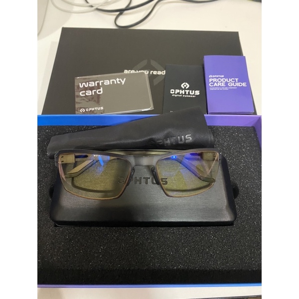 แว่น Ophtus ออฟตัส แว่นตาเกมเมอร์ รุ่น Nighthawk  (สีเหลือง) แว่นตากรองแสงสีฟ้าจากมือถือ หรือ คอมพิว