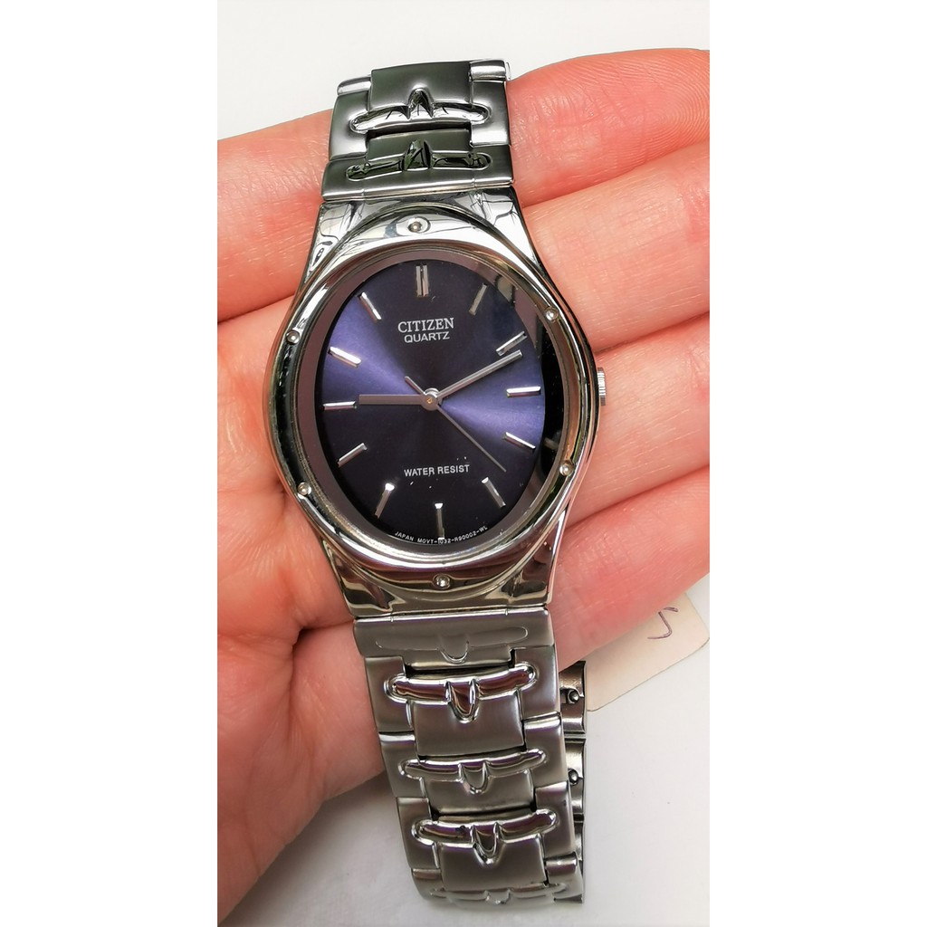 Citizen นาฬิกาผู้หญิง หน้าปัดสีน้ำเงินกรมท่า ระบบ Quartz รุ่น BA3727-56L