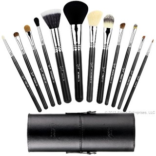 【 ลดอีก 350 ใส่โค้ด OBSEP350 】SIGMA :: Essential Kit - Make Me Classy แปรงพื้นฐานชุด 12 ชิ้น ดูรายละเอียดด้านใน